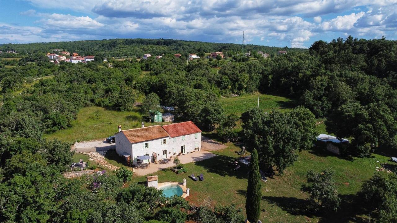 Cottage Al Merlo Olivo Buje Exterior foto