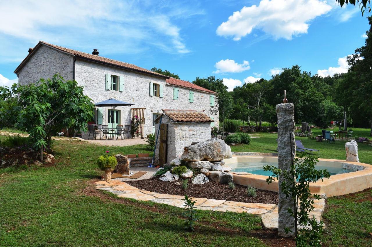 Cottage Al Merlo Olivo Buje Exterior foto